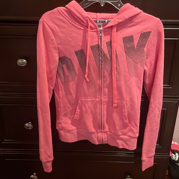 Zip up jacket - Picture 1 of 1